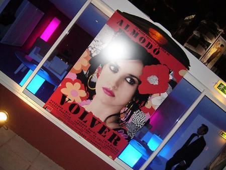 volver
